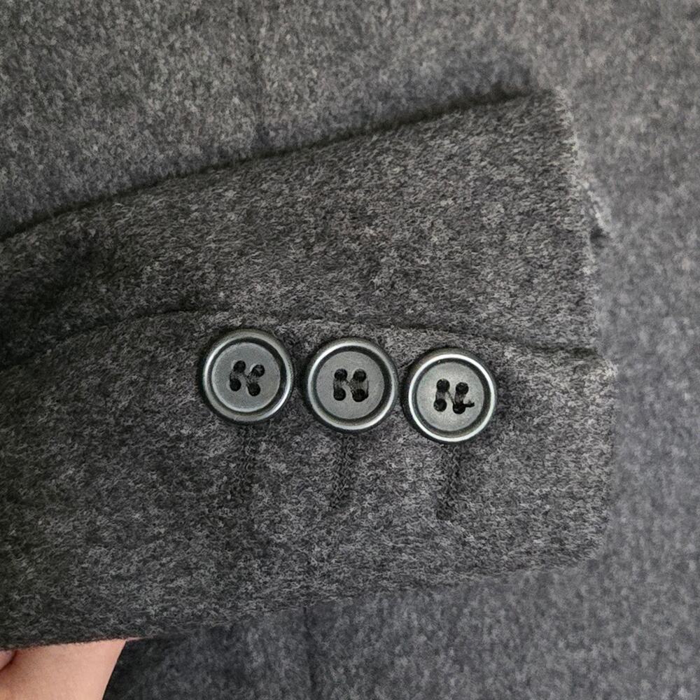 Italian Wool Over Coat Size 46 Benetton - Picture 6 of 9